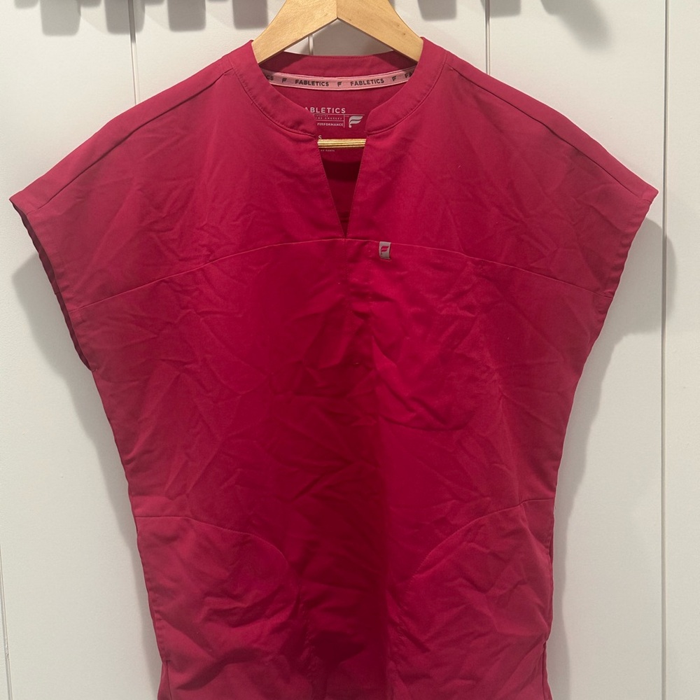 Fabletics Pink Women's Short-Sleeve Top